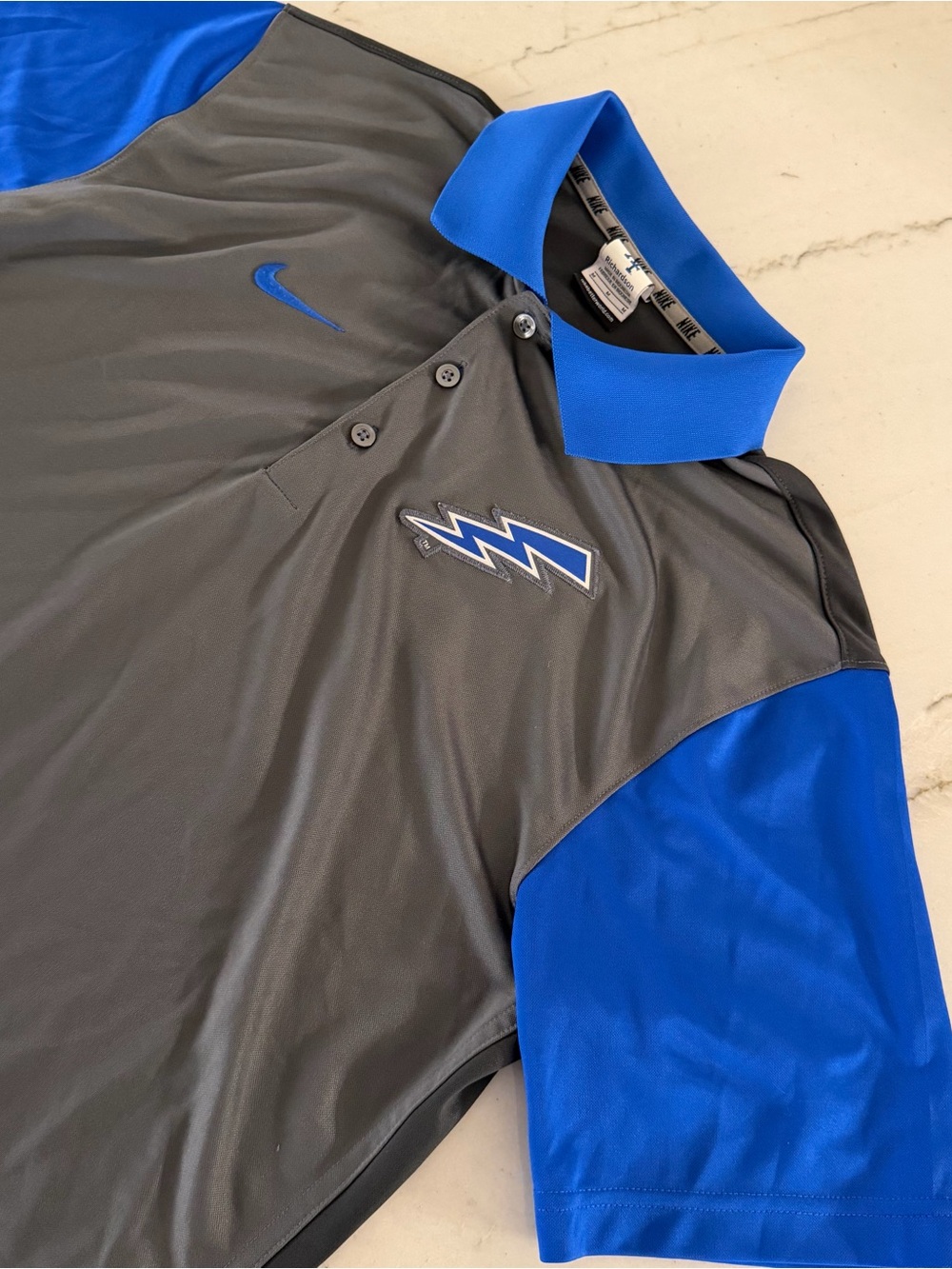 Air Force Falcons Size M Gray Player Issued Polo Golf Shirt Richardson Dri-Fit